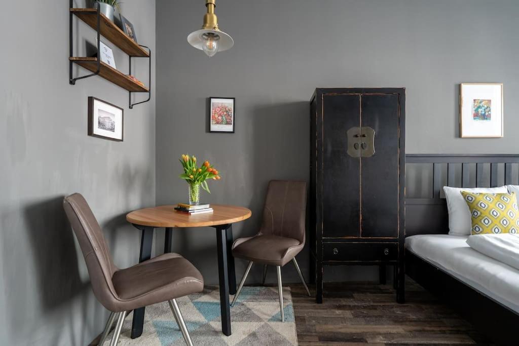 Sleek Studio By City Center By Hm Wien Eksteriør bilde